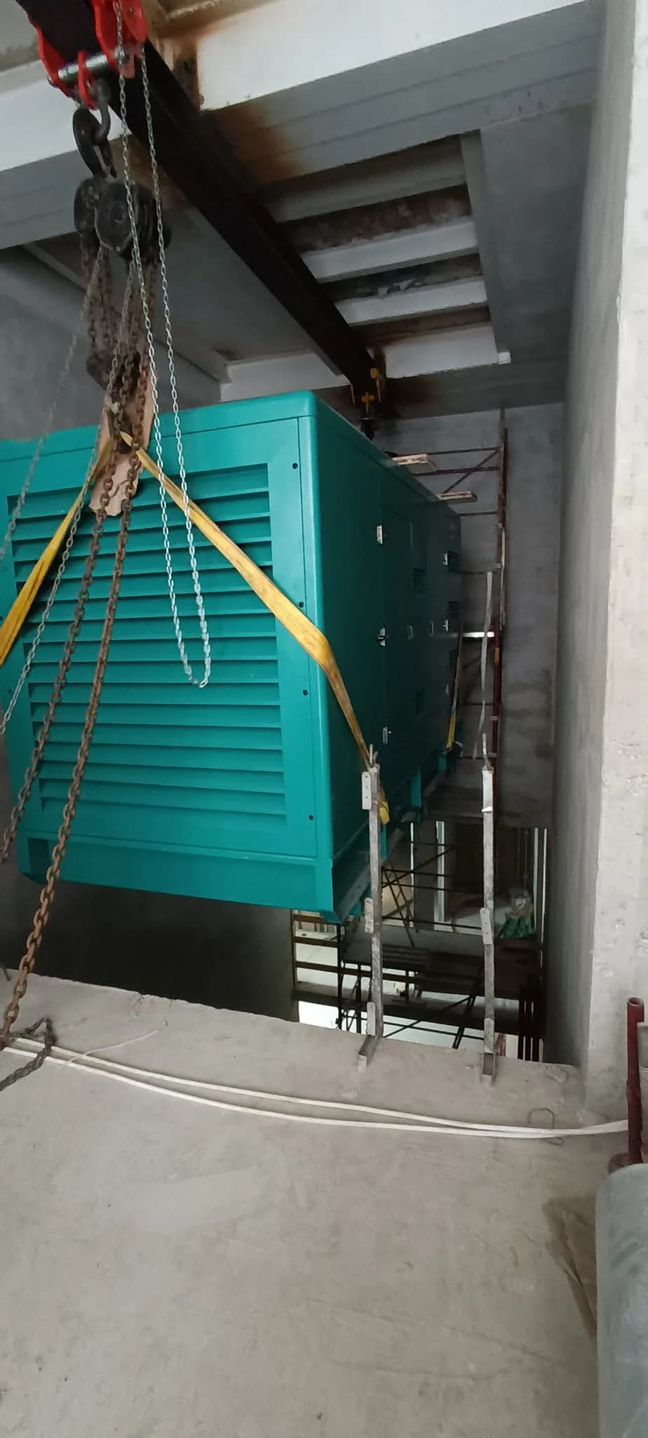 CTS heavy equipment transport